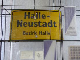 Ortsschild Halle-Neustadt